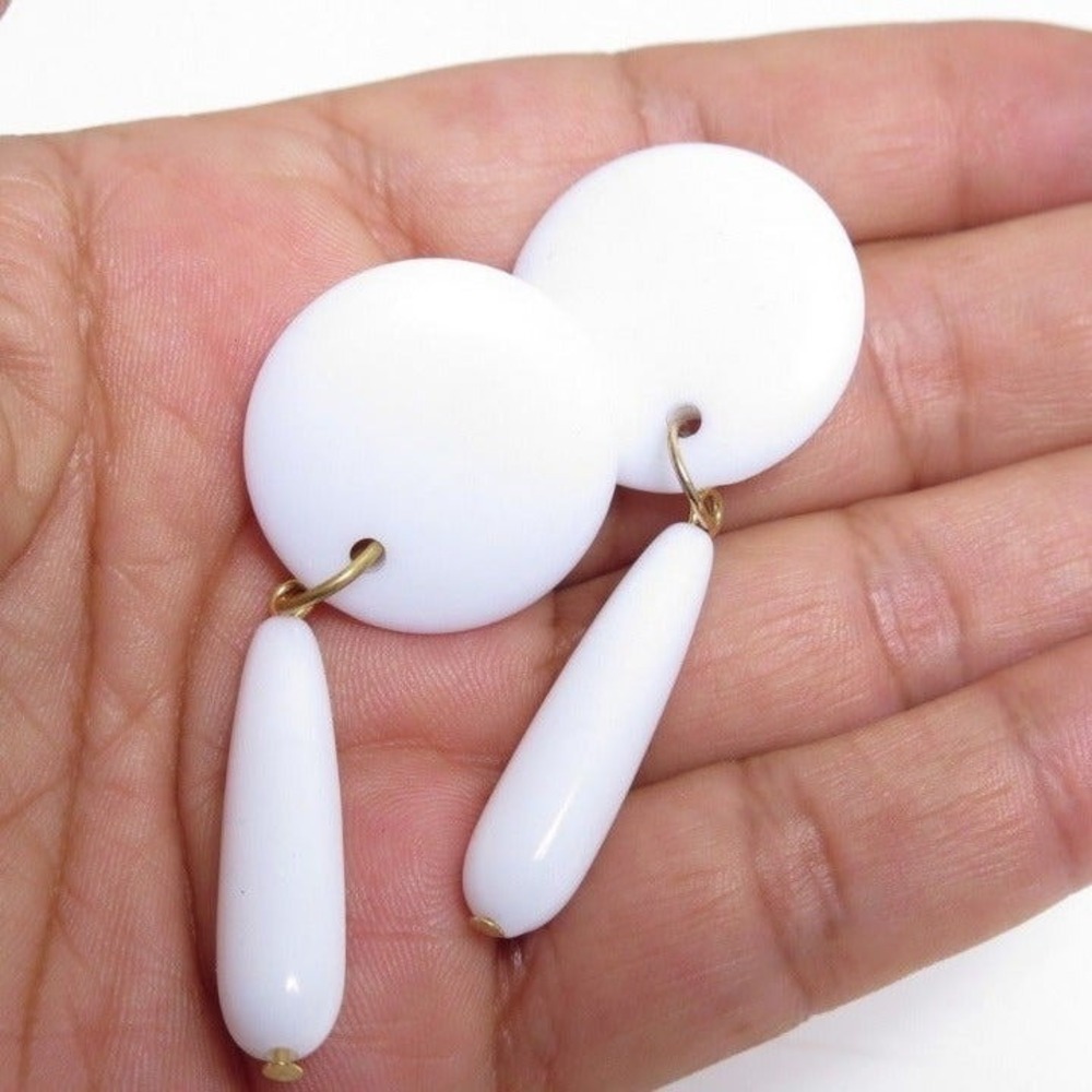 Vintage Long‎ White Lucite Drop Earrings